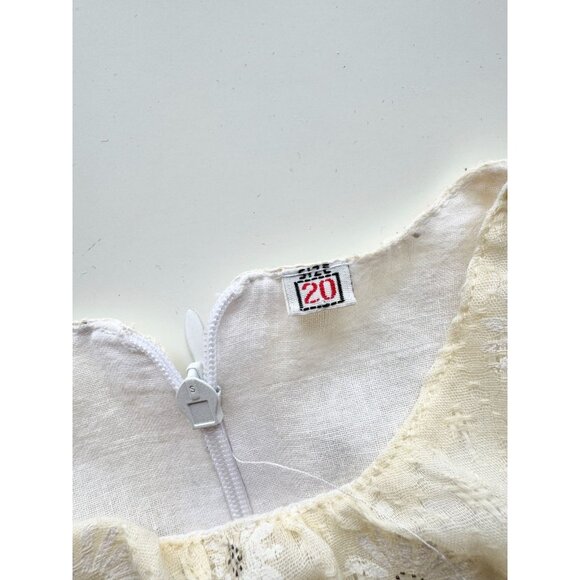 Vintage Girl's Pale Yellow Floral Cotton Gauze Peasant Dress, Size 20/3-4Y - Picture 8 of 11